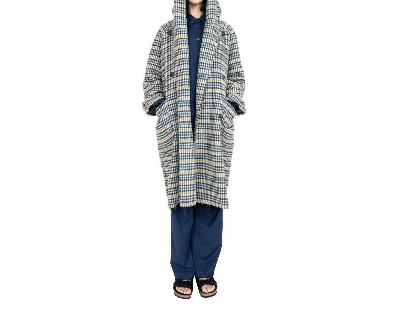 Hooded Blanket Coat In Plaid Chenille Brocade Lace