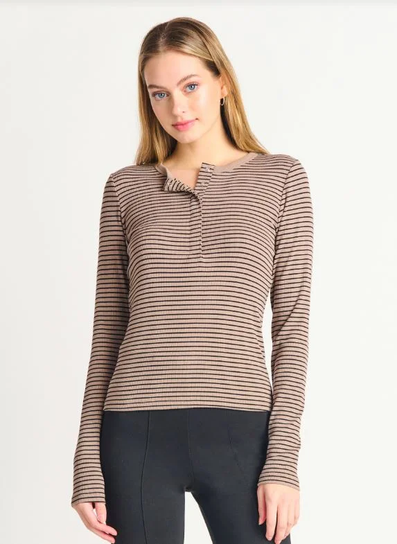 Black Tape Buttoned Mini Ribbed Knit Top Retro Knit Shirt