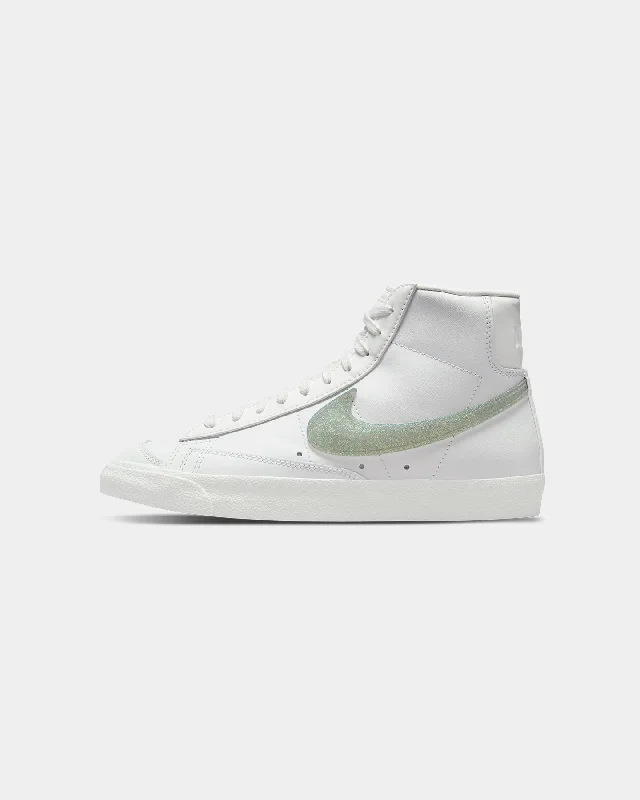 Nike Women's Blazer Mid '77 Essential Summit White/Dusty Sage/Grey Fog Women's Print Jacket