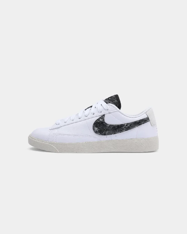 Nike Women's Nike Blazer Low SE White/Black/Light Bone Women's Vintage Jacket