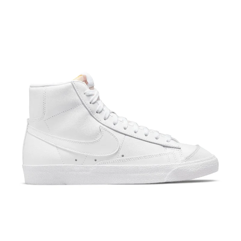 Women's Nike Blazer Mid Women's Elegant Suit